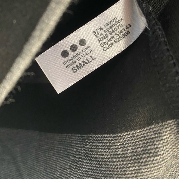 Three Dots • Professional Multi Colored Striped Quarter Sleeve Black Top - Picture 7 of 12